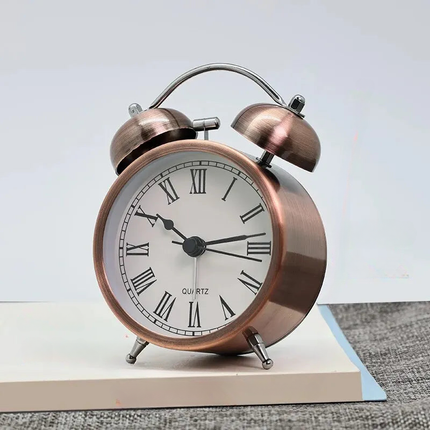 Stylowy budzik retro z motywem kwiatowym