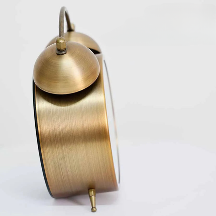 Mosiężny budzik retro z dzwonkami