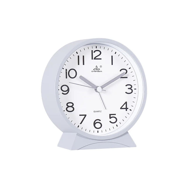 Okrągły klasyczny budzik analogowy