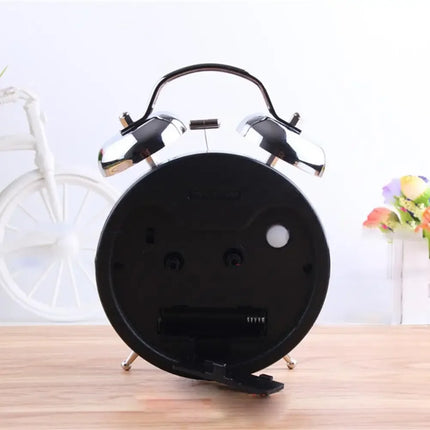 Mały budzik retro z dwoma dzwonkami