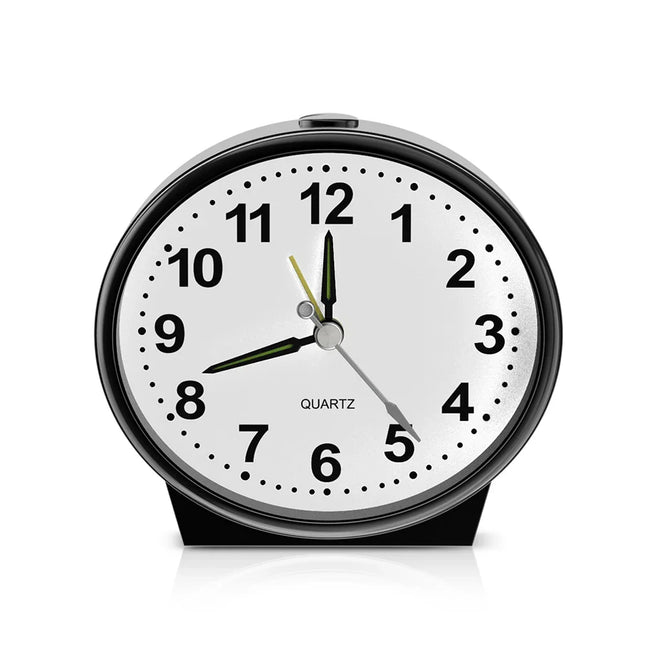 Mały klasyczny budzik analogowy na baterie