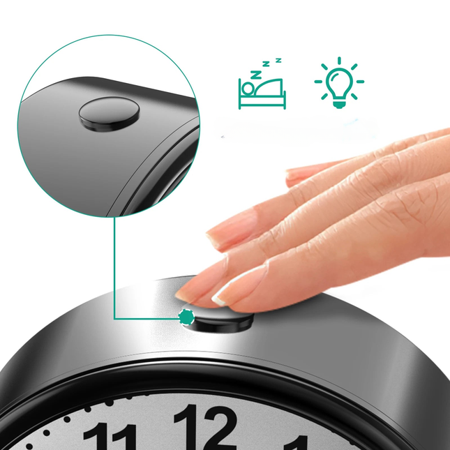 Mały klasyczny budzik analogowy na baterie