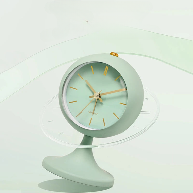 Stylowy budzik retro na stojaku