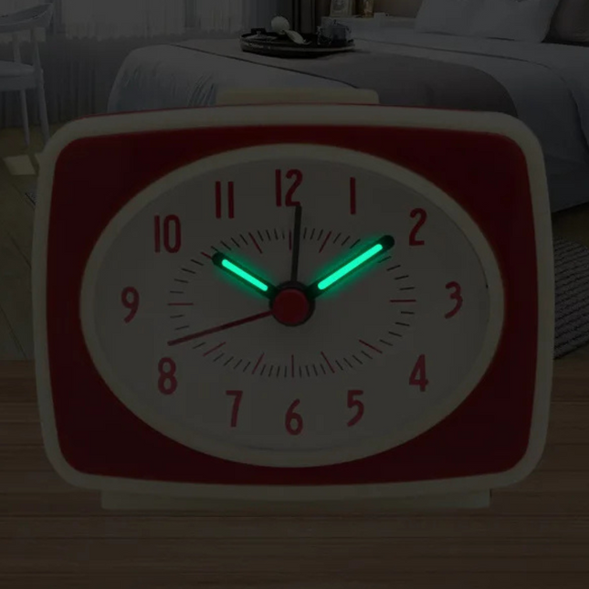 Mały designerski budzik w stylu retro