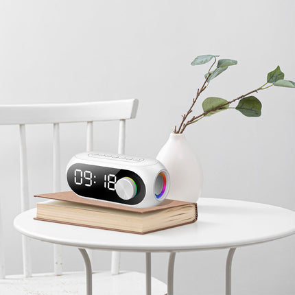 Przenośny radiobudzik z głośnikiem Bluetooth