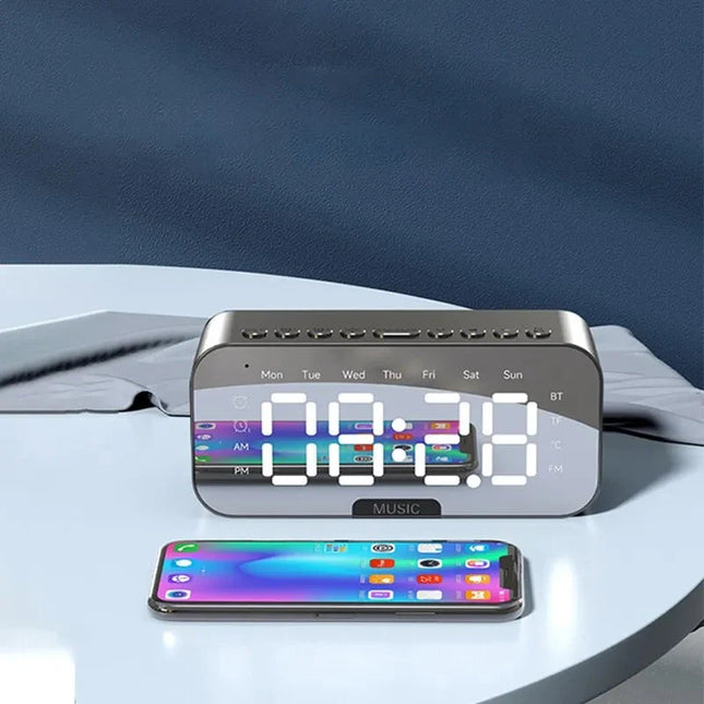 Radiobudzik z głośnikiem Bluetooth dla nastolatka