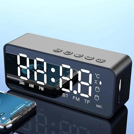 Radiobudzik z Bluetooth ładowany przez USB