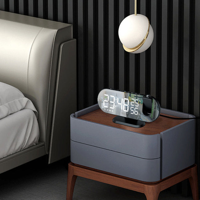 Radiobudzik z projektorem lustrzany na sufit