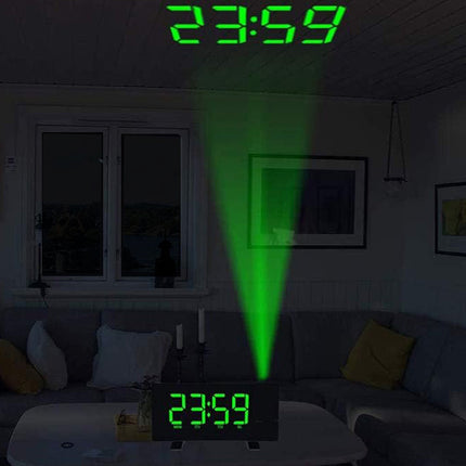 Radiobudzik z projektorem zasilany przez USB