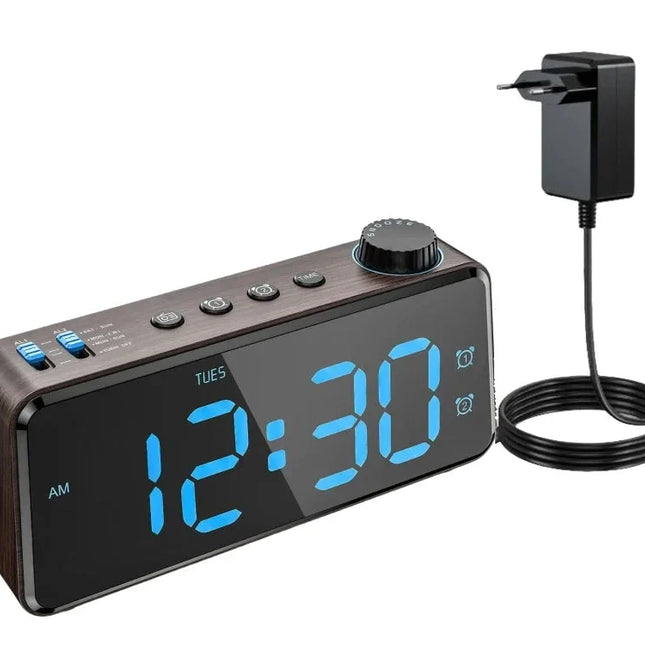 Radiobudzik cyfrowy zasilany sieciowo