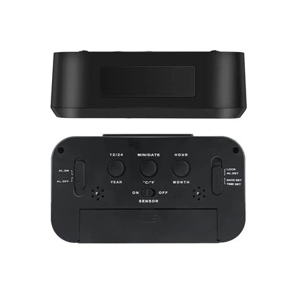 Budzik cyfrowy na baterie z podświetleniem