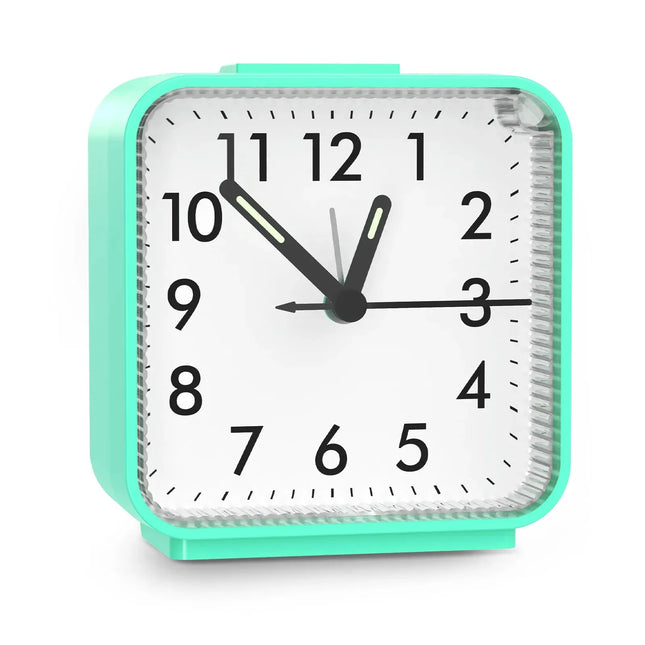 Analogowy budzik kwarcowy z podświetleniem tarczy