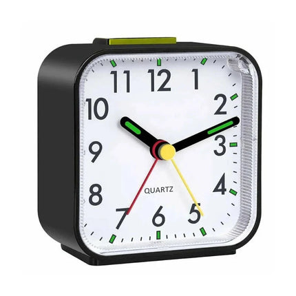 Cichy kwadratowy budzik z płynącym sekundnikiem