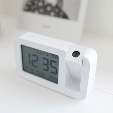 Budzik z projektorem dla nastolatków