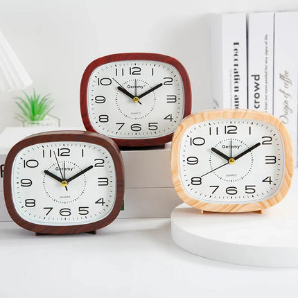 Analogowy budzik z dużymi cyframi