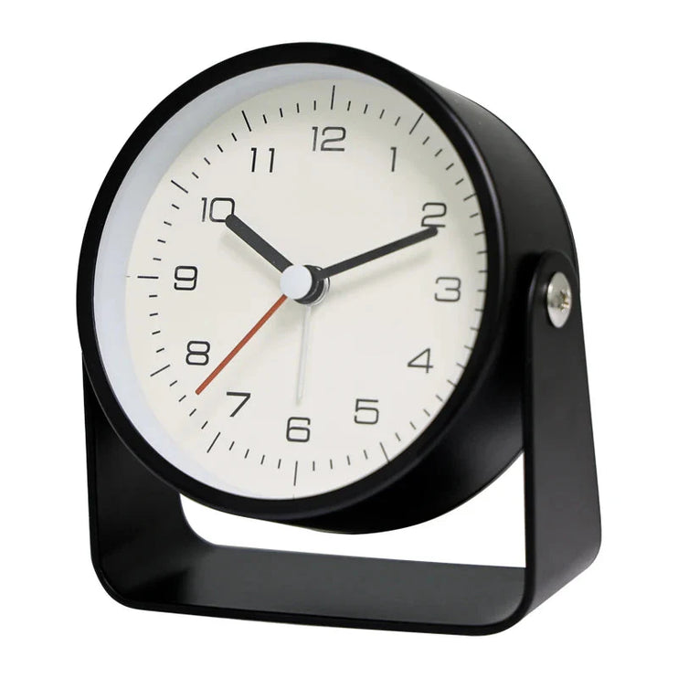 Cichy budzik analogowy bez tykania