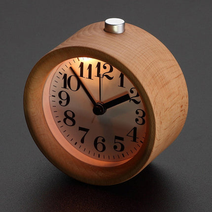 Okrągły drewniany budzik analogowy cichy