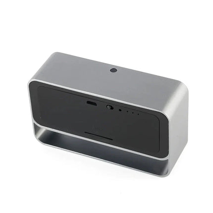 Zegar z ukrytą kamerą i noktowizją