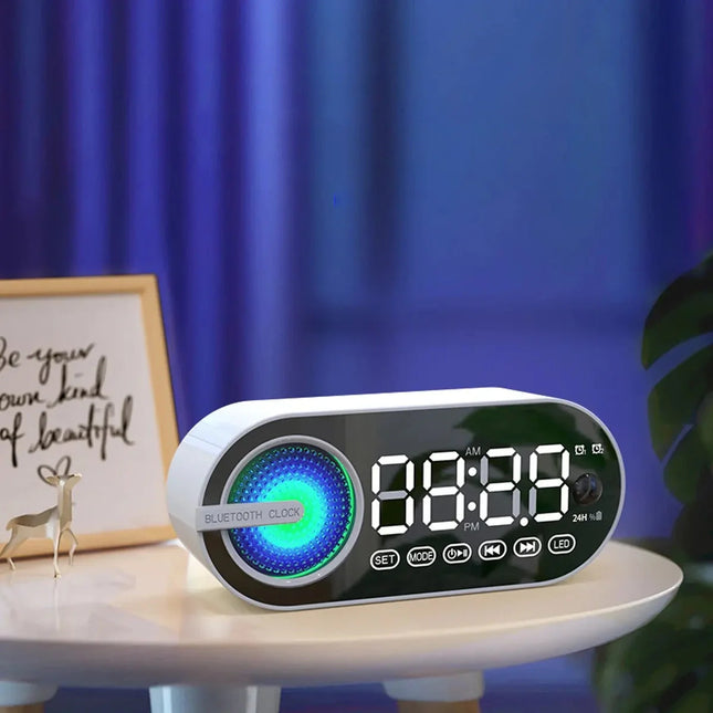 Inteligentny budzik z radiem FM głośnikiem