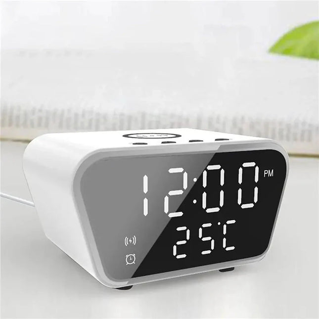 Budzik z szybką ładowarką indukcyjną