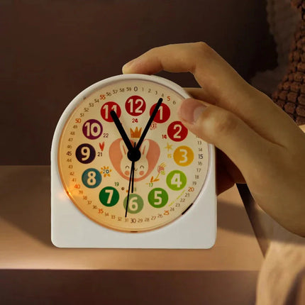 Różowy budzik edukacyjny królik dla dziewczynki