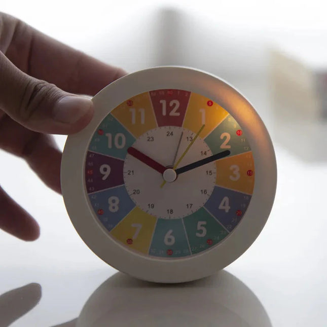 Cichy budzik edukacyjny dla dzieci