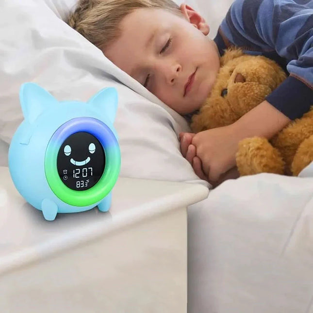 Cyfrowy budzik kotek z lampką nocną
