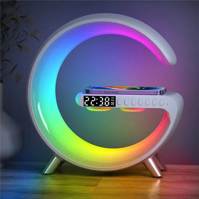 Lampa budzik z muzyką i ładowarką