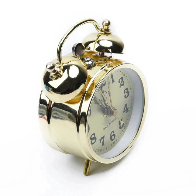 Nakręcany budzik mechaniczny w stylu retro