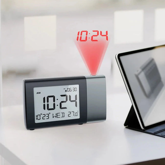 Budzik projekcyjny zasilany na baterie