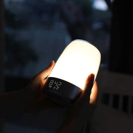 Lampka nocna budzik symulator wschodu