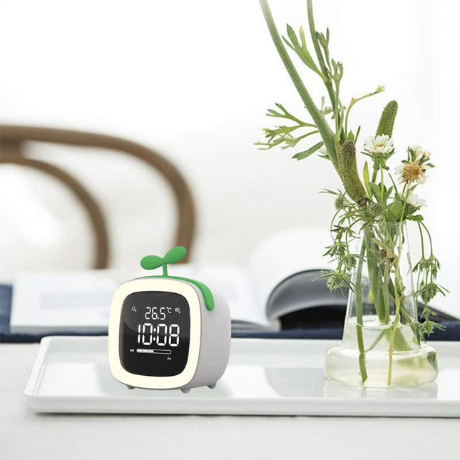 Budzik dziecięcy z funkcją lampki nocnej