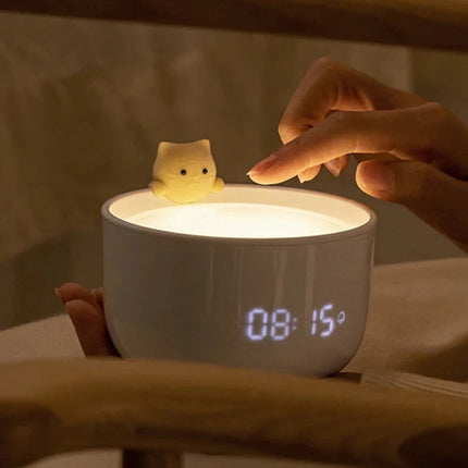 Budzik i lampka nocna w jednym