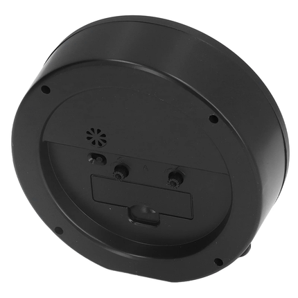 Okrągły budzik stołowy w stylu retro